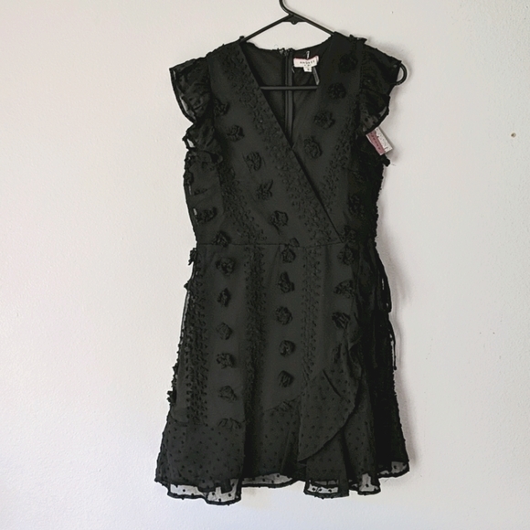 Andree by Unit Textured Black Dress - Picture 1 of 5